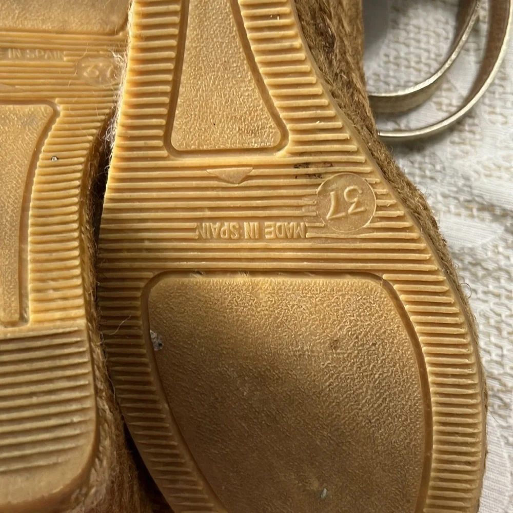 Gaimo Tan Taupe Suede Peep Toe Wedge Espadrilles Size 6.5/37‎
